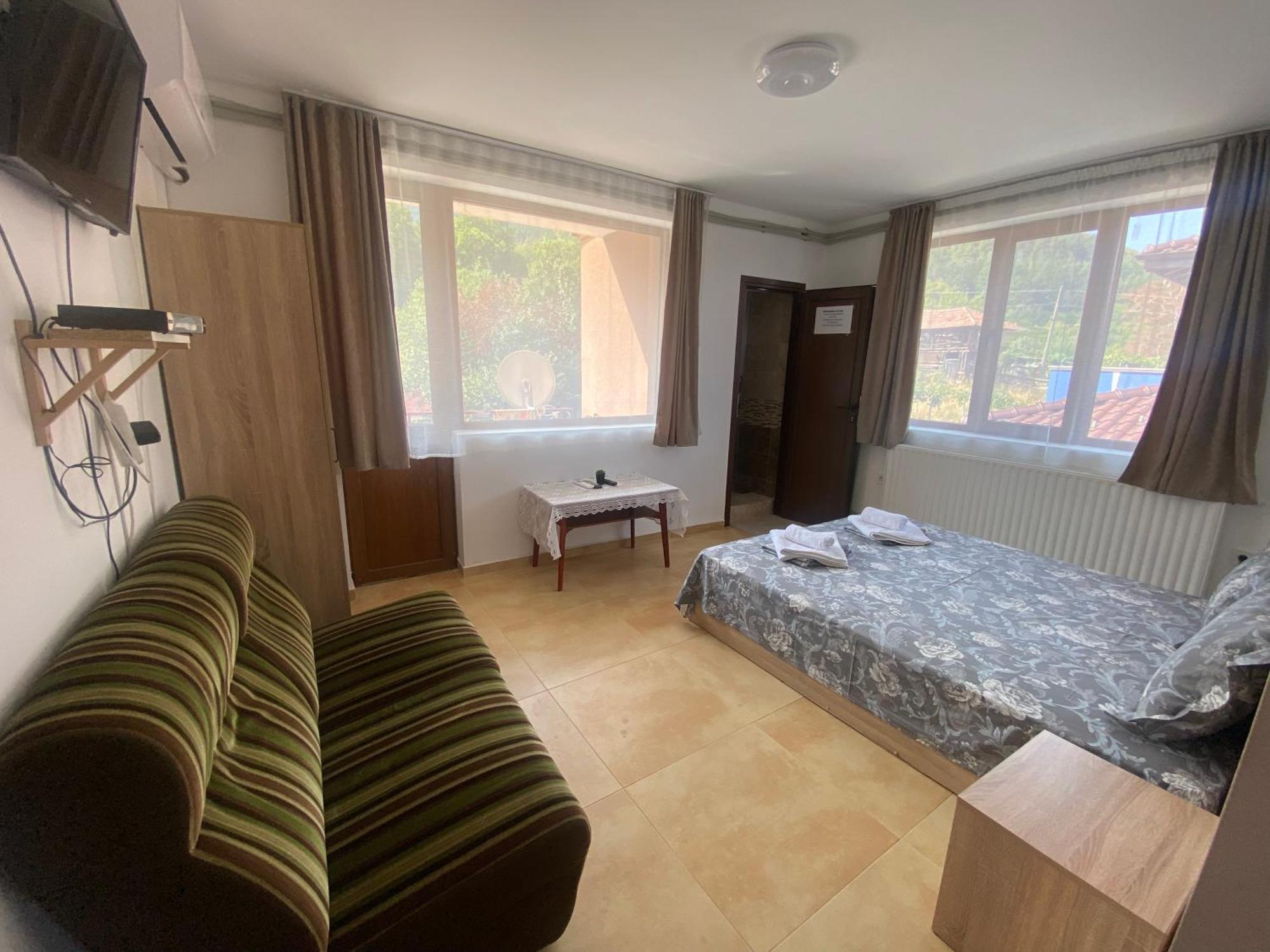 Анелия Hotel Сапарева Баня Екстериор снимка